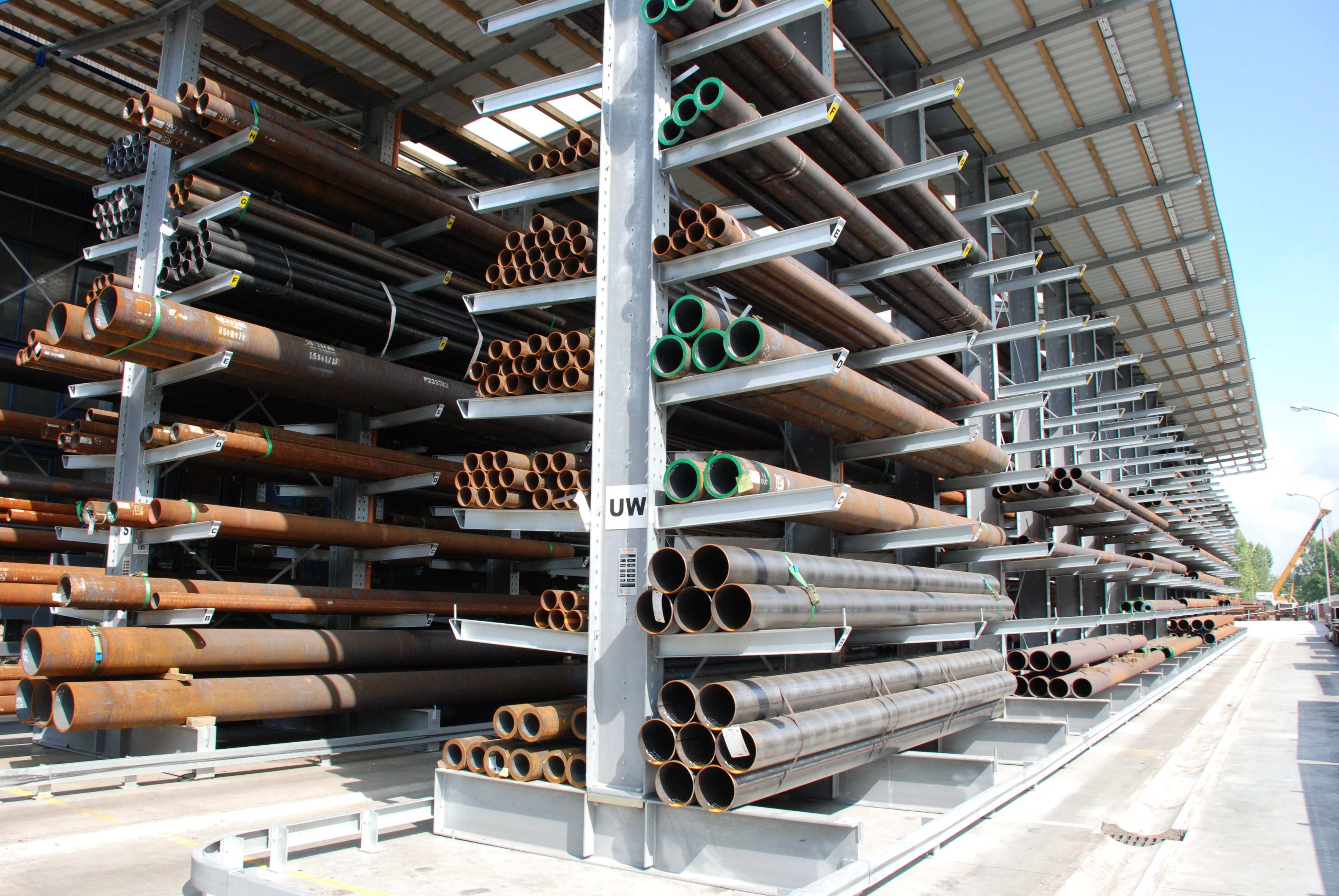Cantilever racking Industry solution