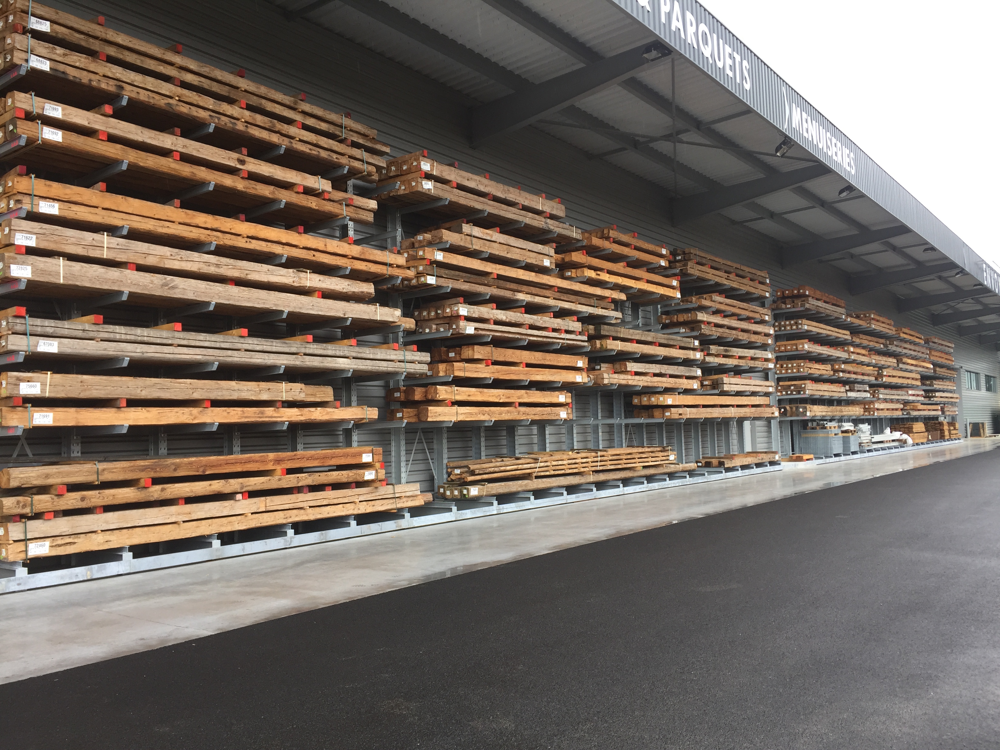 Cantilever racking timber trade